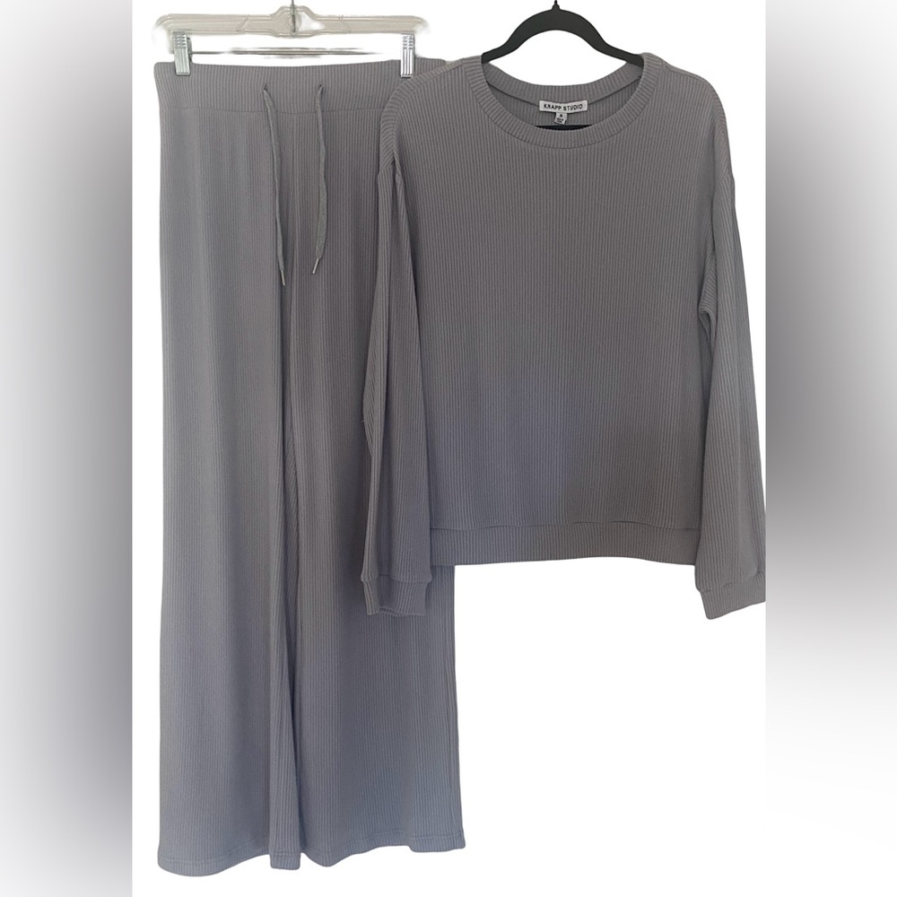 Cozy Gray Lounge Rib Set